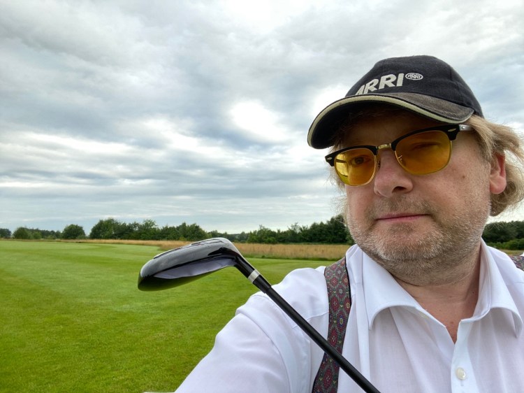  Ich freue mich, dass Golffieber42 jetzt offiziell online ist.