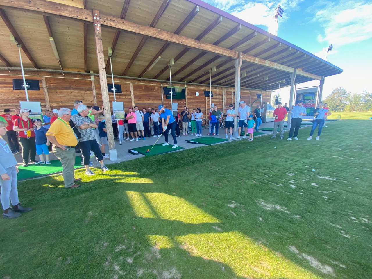 Erste Toptracer Range in Bayern . Foto: GolfCity Puchheim.
